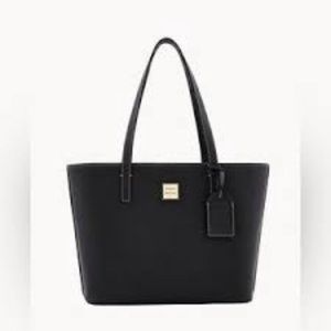 Dooney & Bourke Pebble Grain Charleston Tote